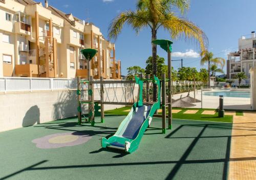 Playground, Sunny Denia Apartment 4U - Mar Baltic 5 in Les Bovetes Beach