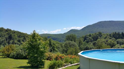 La Douvriere gîte à louer Moirans-en-Montagne