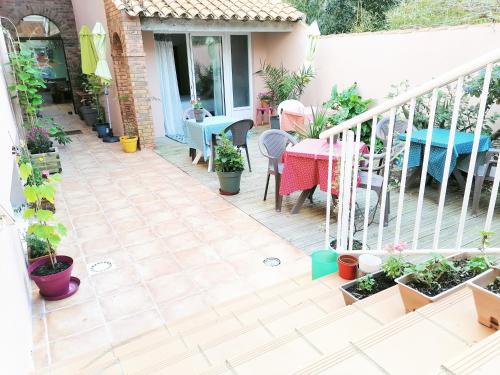 Hotel & Cantine De La Plage - Hôtel - Les Sables-d'Olonne