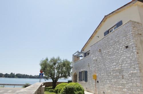 Istrian villa with unique sea view