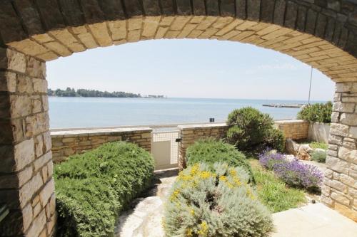 Istrian villa with unique sea view