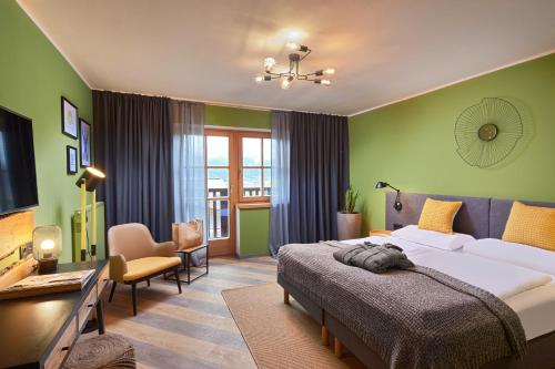 1 queen bed