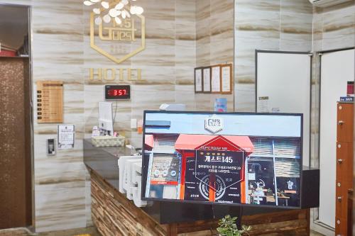 ホテルゲスト 145