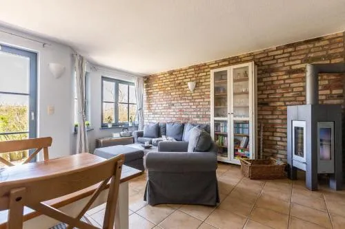 Strandhaus Wustrow - Wohnung 1 in Wustrow, Deutschland