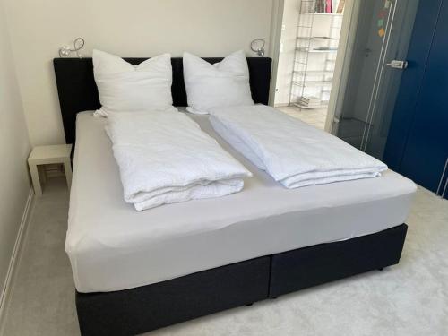 ボーデンマン・ルートヴィヒスハーフェン Ferienwohnung mit Terrasse und Garten in Seenahe 4つ星 シングルルーム 施設