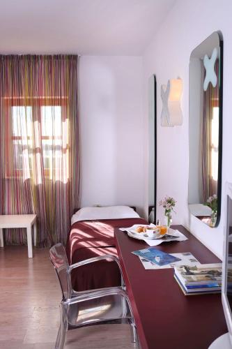 Velanera Hotel & Restaurant - image 7