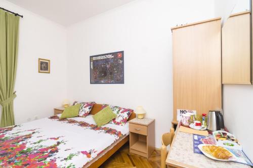 Rooms Lovrijenac - image 13
