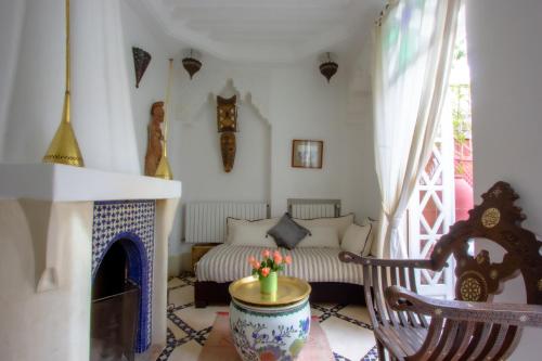 Riad Kaiss by Anika - Tap to explore photos