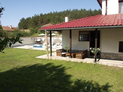 Exterior view, Вила Вълнара in Sredets
