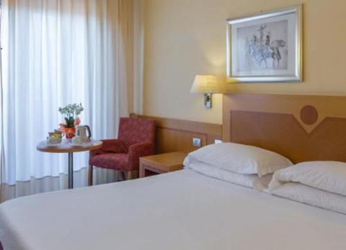 Best Western Hotel I Triangoli - image 5