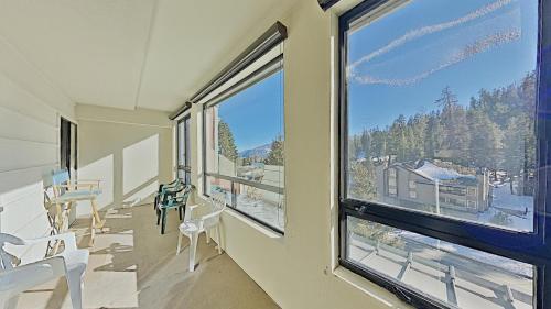 Slopeside 1849 Condos - Comfortable 3 BR Condos with Full Kitchens - image 9
