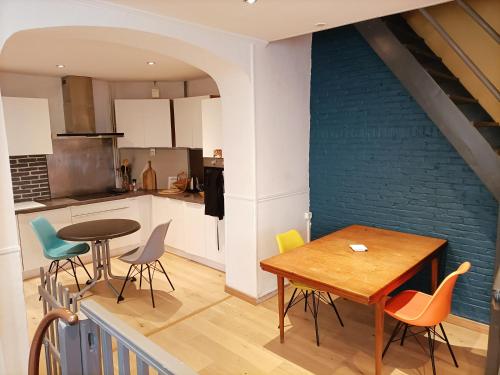 Maison chaleureuse dans le centre de Boulogne sur mer gîte à louer Château des Deux-Lions