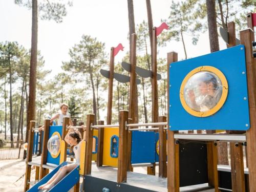 Spēļu laukums, Camping Officiel Siblu Les Dunes de Contis in St Julien En Born
