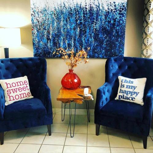 Empfangshalle, Sonesta Simply Suites Detroit Ann Arbor in Ann Arbor (MI)