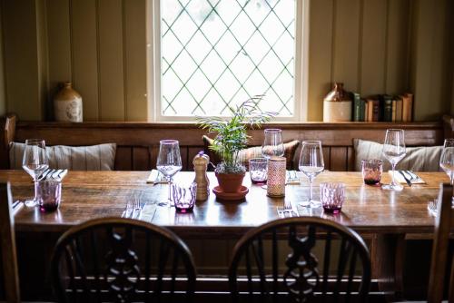 Beaulieu Hotel - image 14