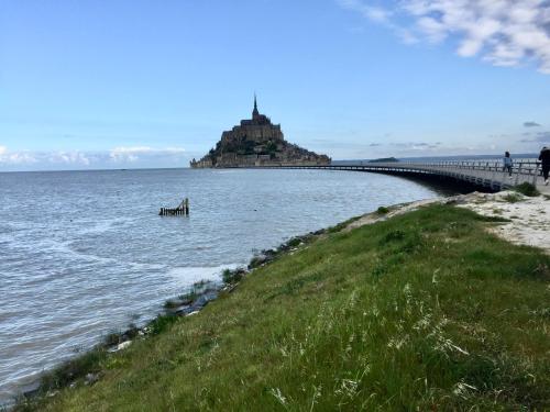 Les2 cerisiers in Pontorson