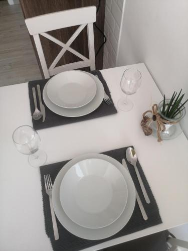 Instalaciones, Apartma Pinea in Strunjan