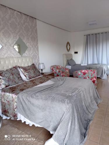 Double Room with Extra Bed room in Pousada das Seriemas