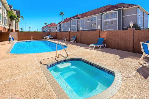 La Quinta by Wyndham Pharr North McAllen - image 12