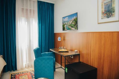 1 double bed