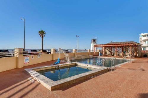 Photo - Best Western Plus Galveston Suites