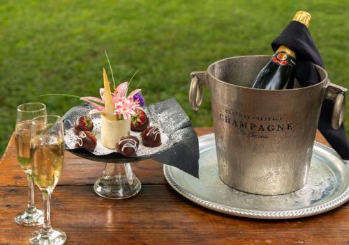 Prospect Hill Inn & Restaurant - 식음료(F&B)