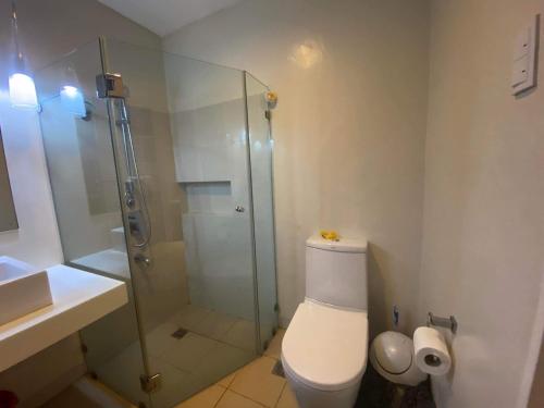 Miranda 311B 2br at Pico de Loro by Raquel's Place, Nasugbu (foto 9)