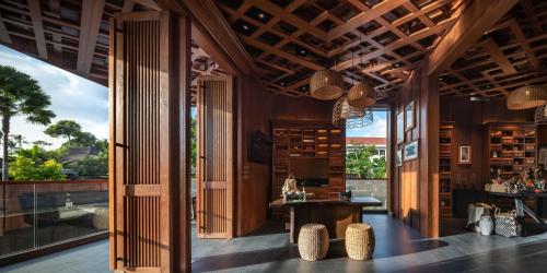 Spa, Hotel Indigo Bali Seminyak Beach By IHG near Double Six Beach