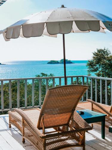 Balcony/terrace, Koh Chang Cliff Beach Resort in Koh Chang