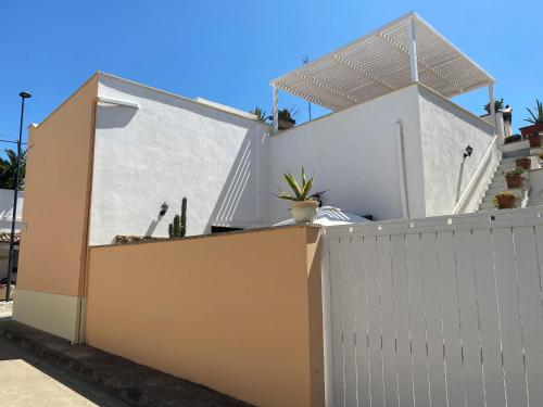 Casa Rosario - Villetta Indipendente gîte à louer Felline