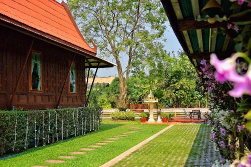 Baan Kornnara Resort
