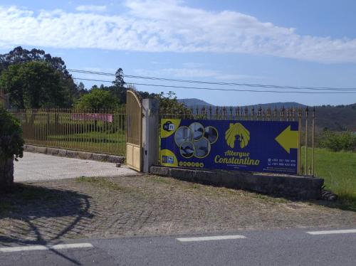 入口, 康斯坦丁諾阿爾旅舍 (Albergue Constantino AL) in 帕雷德斯德高拉