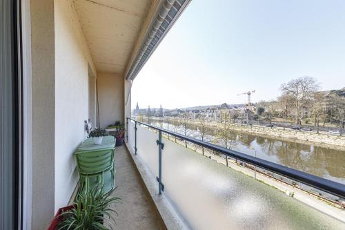 Le Quai - Appartement bord de Mayenne - Location saisonnière - Laval