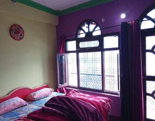 StayApart Mount Kailash Guest House