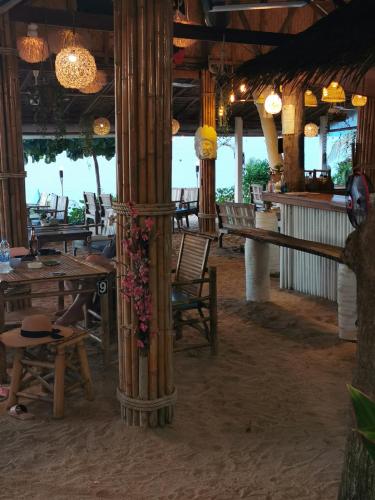 COCO SUNSET BEACH