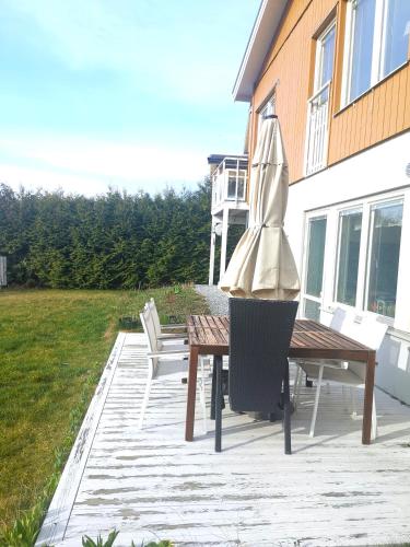 An entire floor in a beautiful villa, close to Arlanda Airport