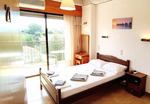  Nicolas & Regina in Skala