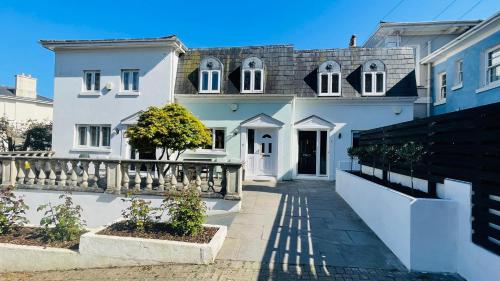 Brompton Gardens - An exclusive Chelsea style mews townhouse gîte à louer oceana gleneagles