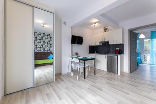 Apartamenty Jeanette - Tap to explore photos