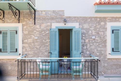 999 Luxury Hotel