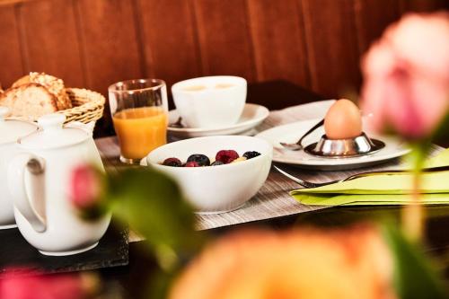 อาหารและเครื่องดื่ม, Gasthaus Hirschenstube & Gastehaus Gehri in วาลด์เคียร์ช