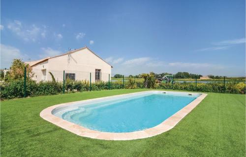 Two-Bedroom Holiday Home in Le Sambuc - image 9