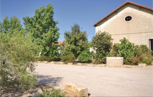 Two-Bedroom Holiday Home in Le Sambuc - image 6