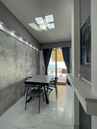 Iekārtas, Residenza 4 Colonne CONTEMPORANEA in Santa Maria Al Bagno