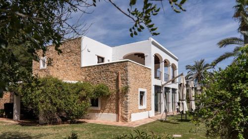  Magnificent Villa Marama In The Midst Of Ibiza’s Countryside in Sant Jordi