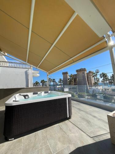 Balkons/terase, Residenza 4 Colonne CONTEMPORANEA in Santa Maria Al Bagno