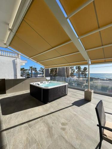 Balkons/terase, Residenza 4 Colonne CONTEMPORANEA in Santa Maria Al Bagno