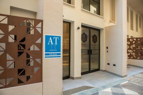 Apartamentos Málaga Premium - Calle San Telmo, Malaga (foto 8)