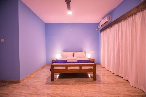 PINNACLE MIST , CALANGUTE BEACH ROAD