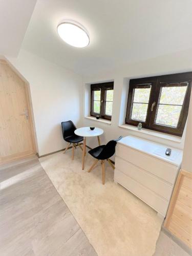 Suite image 9